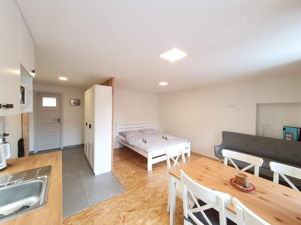 Apartmany U Muzea Horni Blatna Ngoại thất bức ảnh