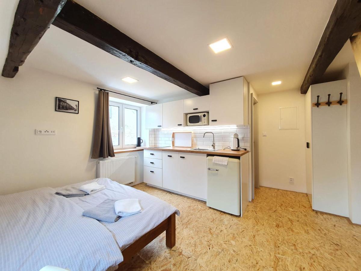 Apartmany U Muzea Horni Blatna Ngoại thất bức ảnh