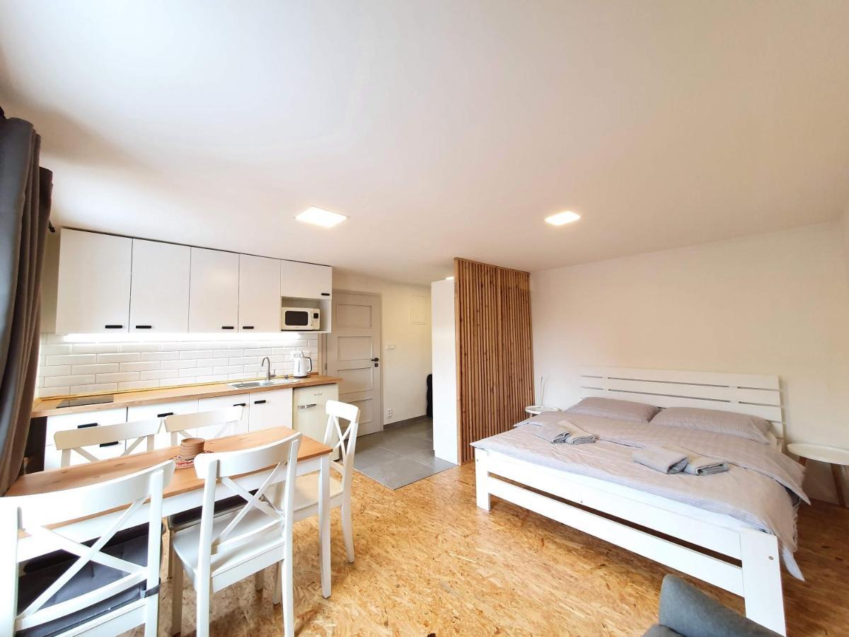 Apartmany U Muzea Horni Blatna Ngoại thất bức ảnh