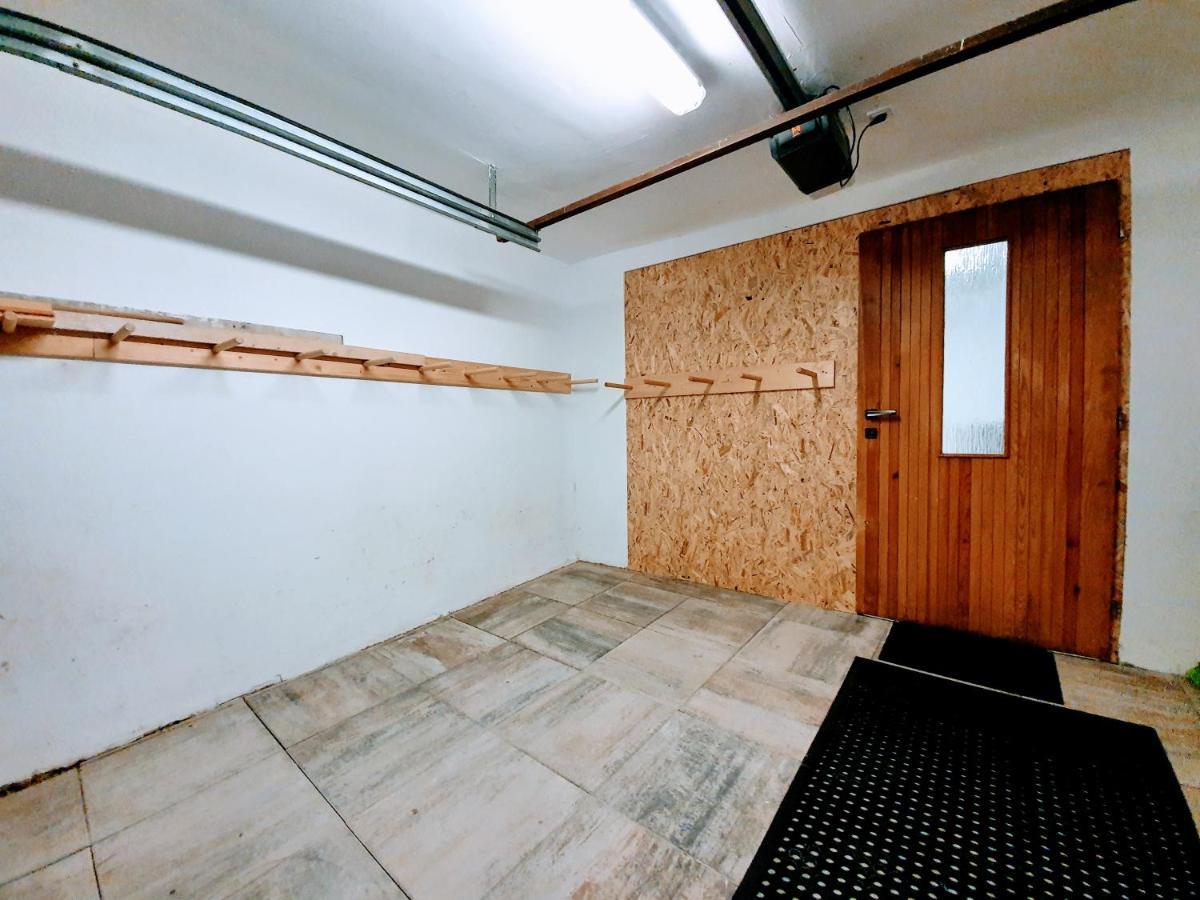 Apartmany U Muzea Horni Blatna Ngoại thất bức ảnh